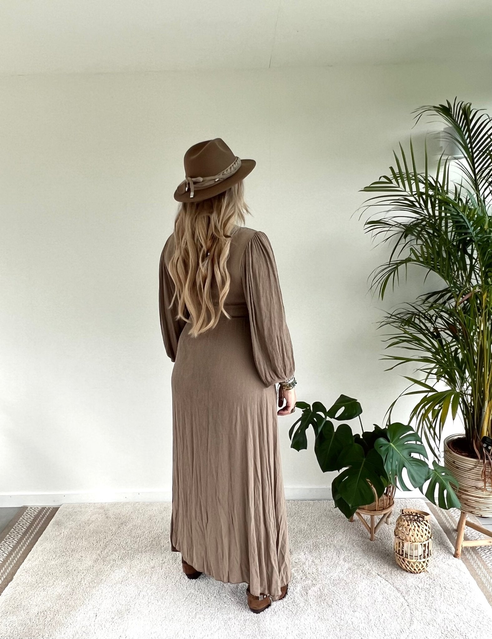 Maxi jurk Mellow - Beige - Corazón Boutique