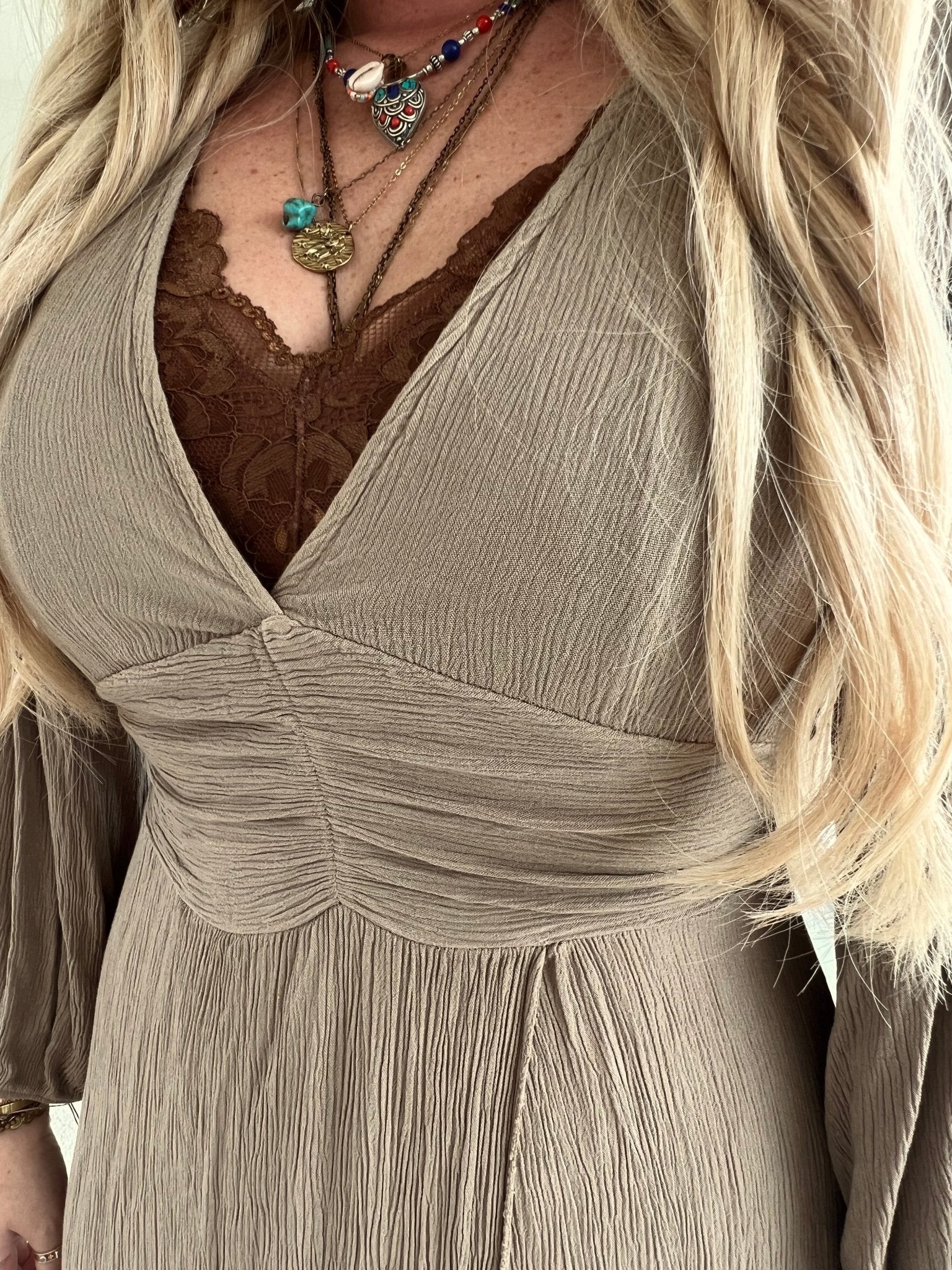 Maxi jurk Mellow - Beige - Corazón Boutique